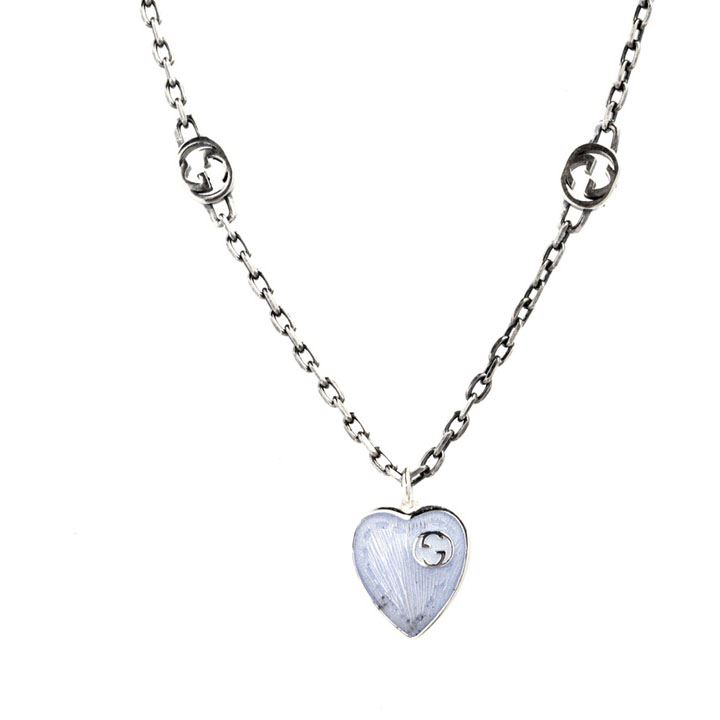 G*u*i necklaces